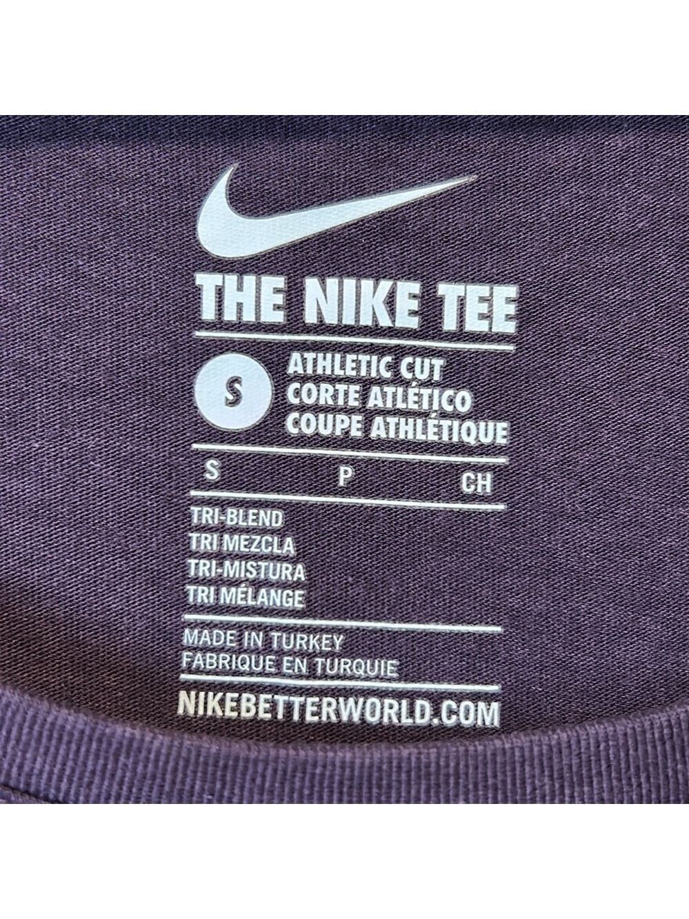 Nike Women's Graphic Tee - Picture 2 of 7
